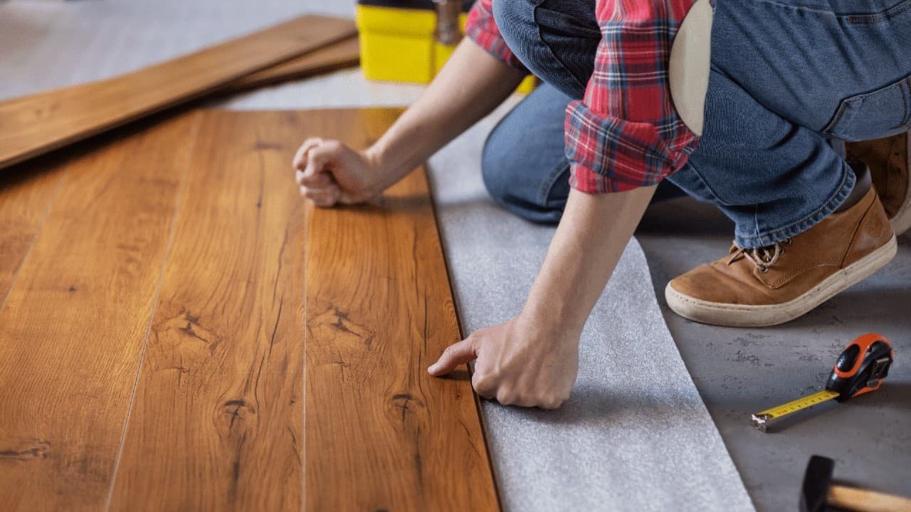 Get in Touch with Our Expert Flooring Team / Wooden Floor Expert
